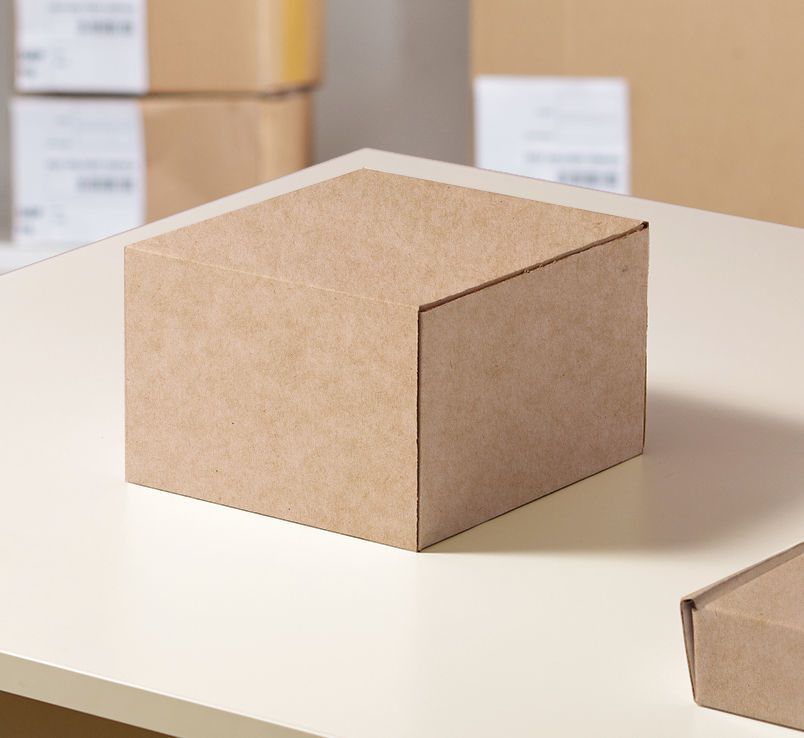 กล่องกระดาษลูกฟูกช่วยปกป้องสินค้าของคุณ หากลูกค้าส่งคืนสินค้าที่เสียหายหรือแตกหัก แสดงว่าธุรกิจของคุณได้สูญเสียความไว้วางใจจากลูกค้าไปแล้วตั้งแต่การผลิตไปจนถึงบรรจุภัณฑ์และทำให้ลูกค้าส่งคืนสินค้า 